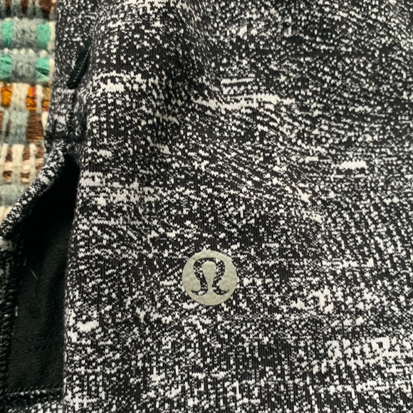 Lululemon black and white pullover - Picture 2 of 3